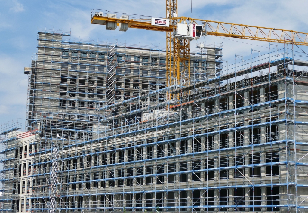 Vonovia, Neubauprojekte, steigende Baukosten, steigende Zinsen, Wohnungsmarkt - Main Freiraum Immobilien